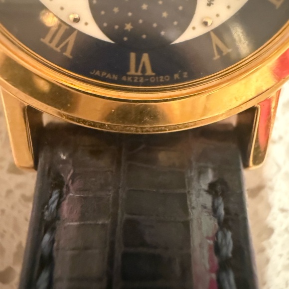 Seiko vintage quartz watch 4k220089 woman Moon Phase - Picture 5 of 12